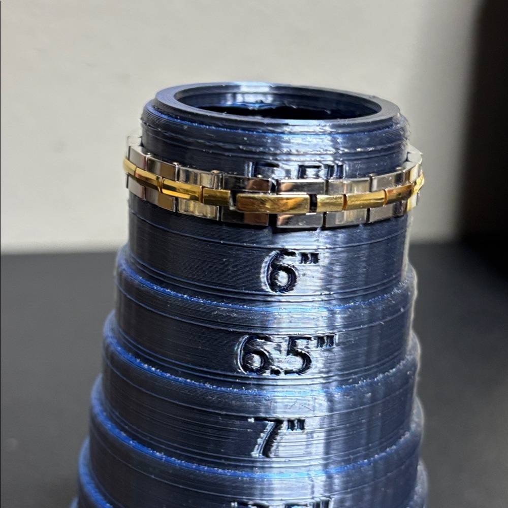 Seiko Two Tone Rectangular Case Classic Womens Dr… - image 6